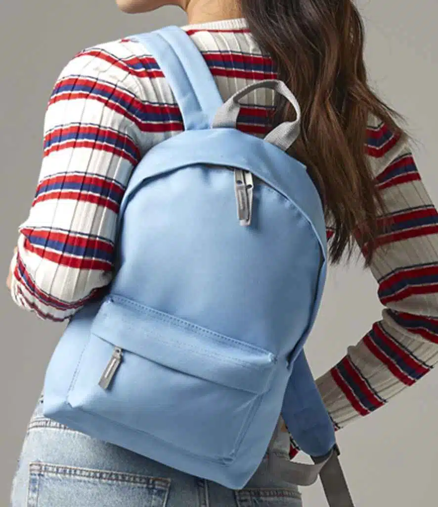 BagBase BG125S Mini Zaino Alla Moda In Poliestere 600D, 24x33x17 Cm, Con Schienale Imbottito, Tasca Frontale, Unisex, Per Tutti I Giorni