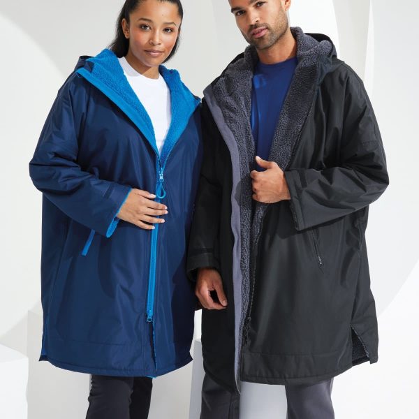 TriDri® All-seasons waterproof changing robe - TR800