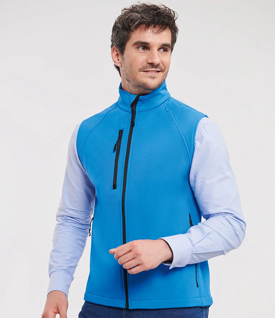 141M-AZR-MODEL-1-HERO Russell Soft Shell Gilet, worn