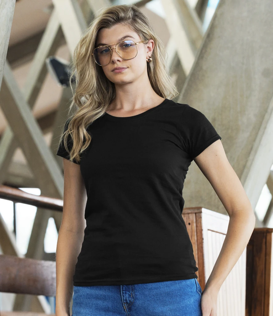 Russell Ladies Authentic Classic Ringspun T-Shirt in Black, worn