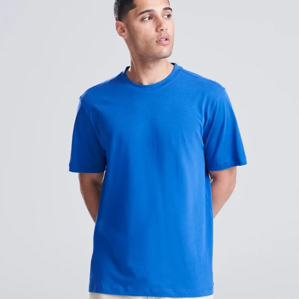 AWDis Unisex 180 T-Shirt in Royal Blue, worn