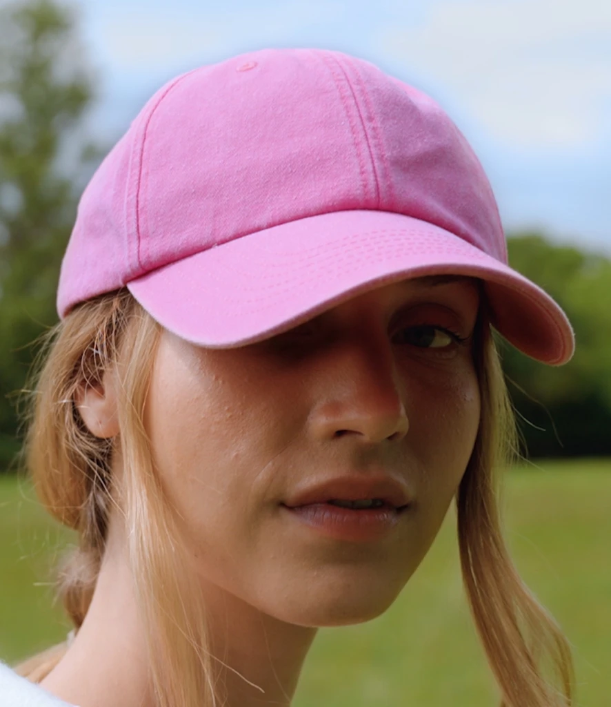 Beechfield Low Profile Vintage Cap in Vintage True Pink, worn