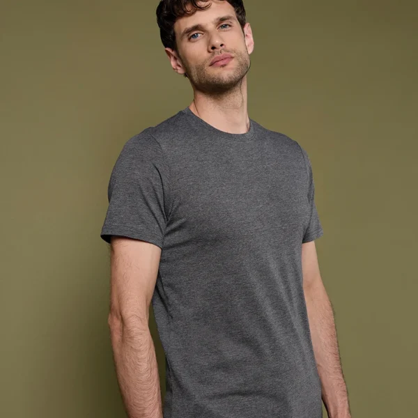 Kustom Kit Superwash 60°C T-Shirt in Dark Grey Marl, worn