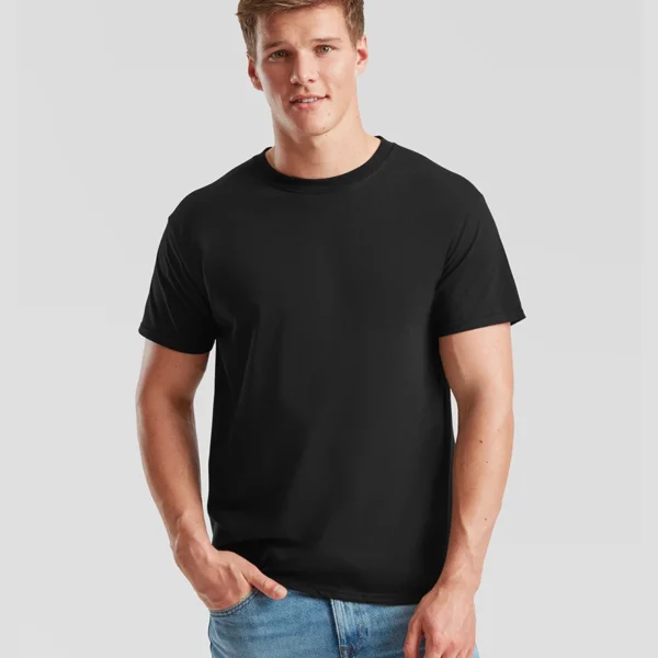 Fruit of the Loom Iconic 195 T-Shirt in Black, worn