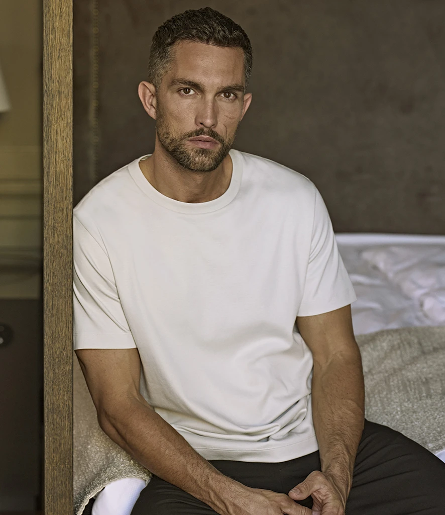 t1450-cem-model Tee Jays Pima Cotton T-Shirt in Cement, worn