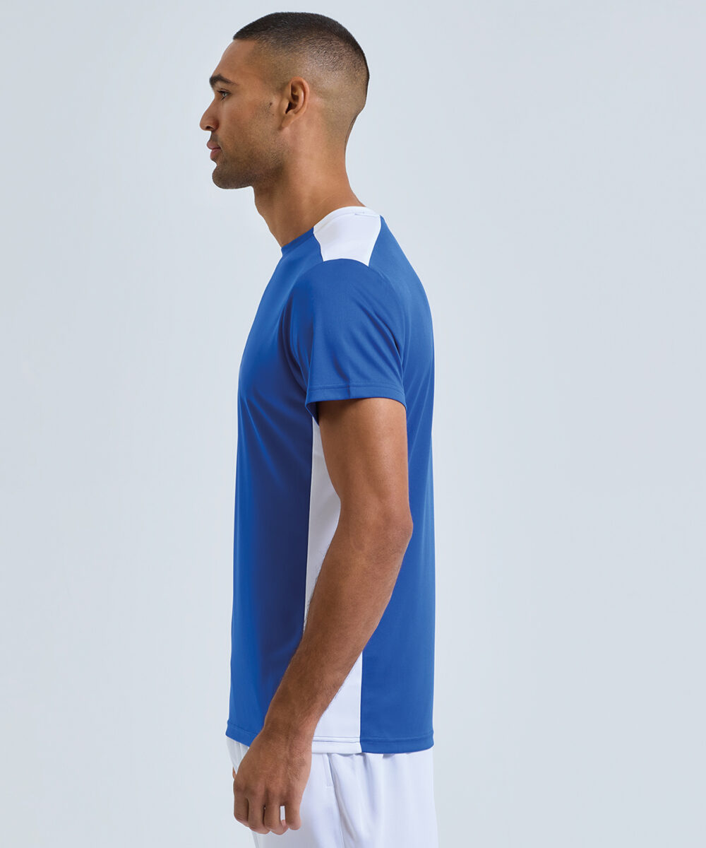 TriDri® contrast performance t-shirt, worn
