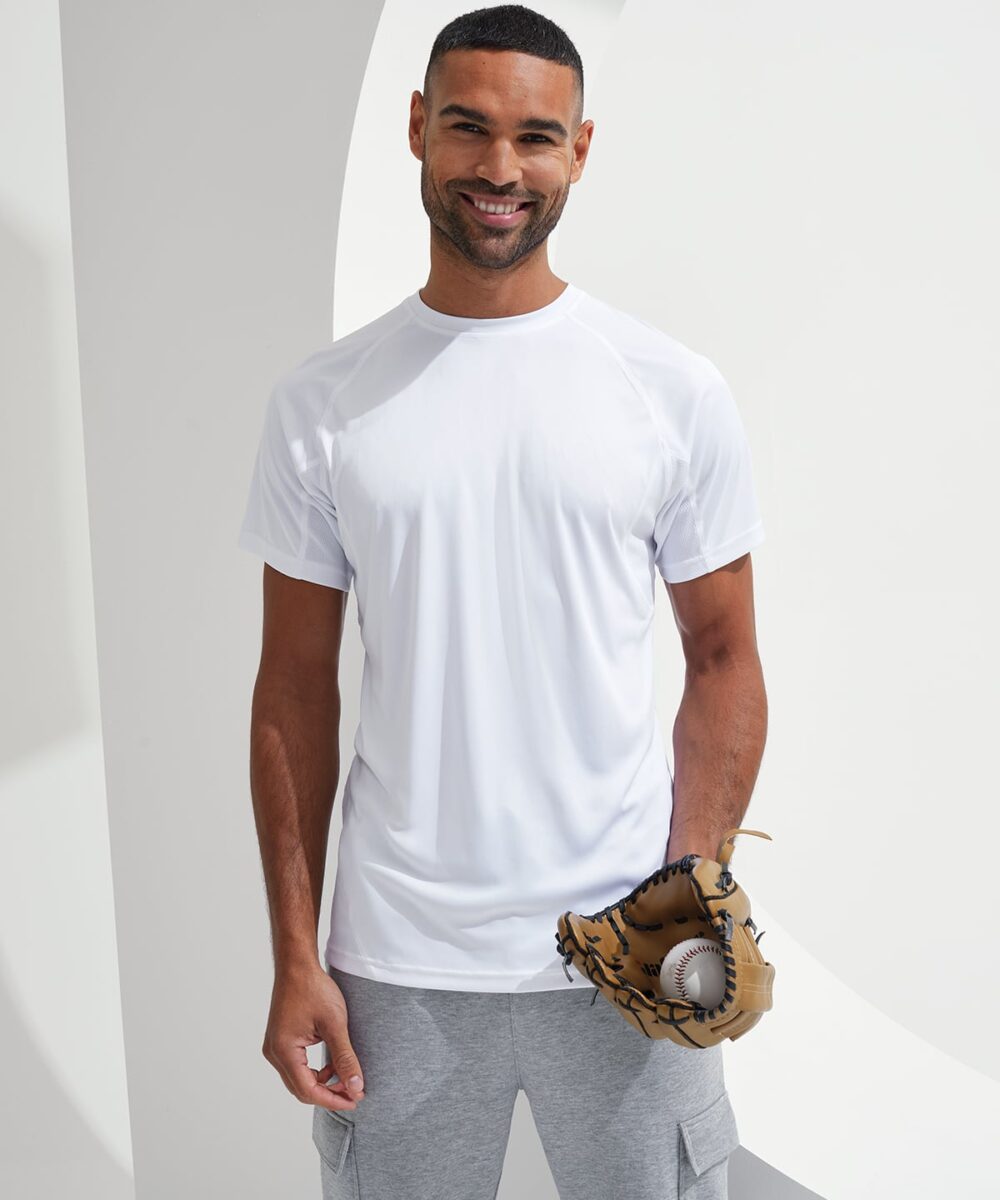 tr011-model-1 TriDri® panelled tech tee